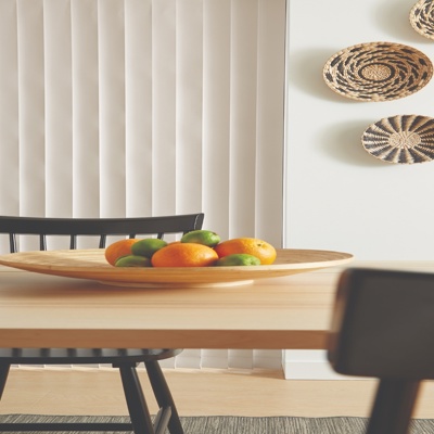 Ll 2022 Vertical Carnival Ecru Liv Crop Resized High Quality