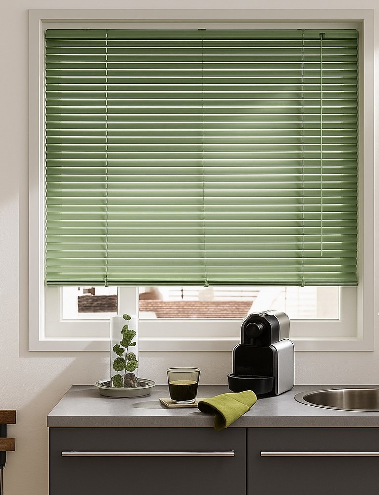 Mental Venetian Main Image